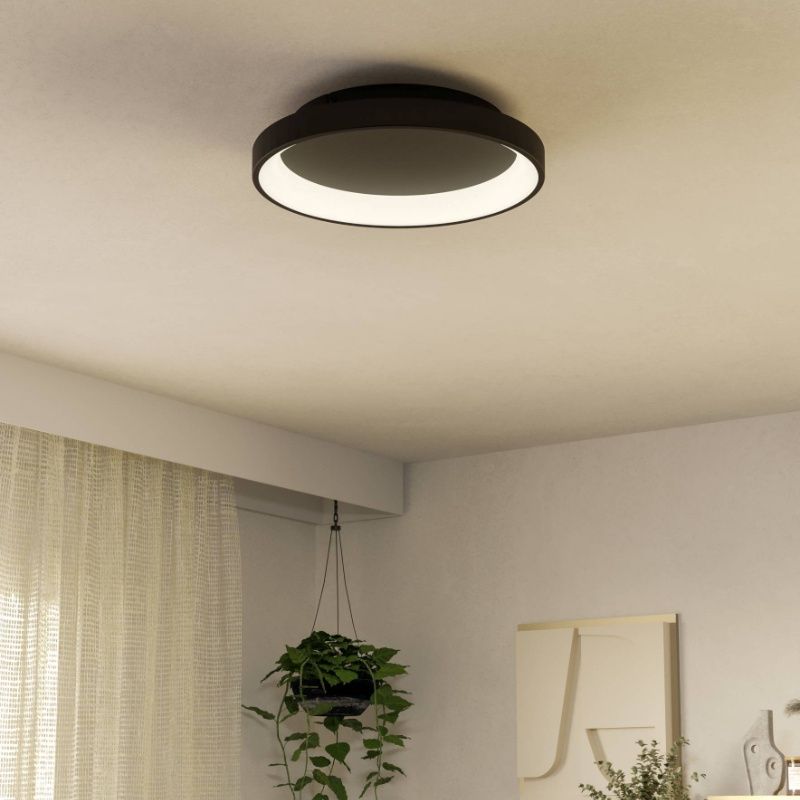 Retro műanyag mennyezeti lámpa fekete, Shauni, 12 W, melegtől hidegig állítható fehér LED, távirányítóval