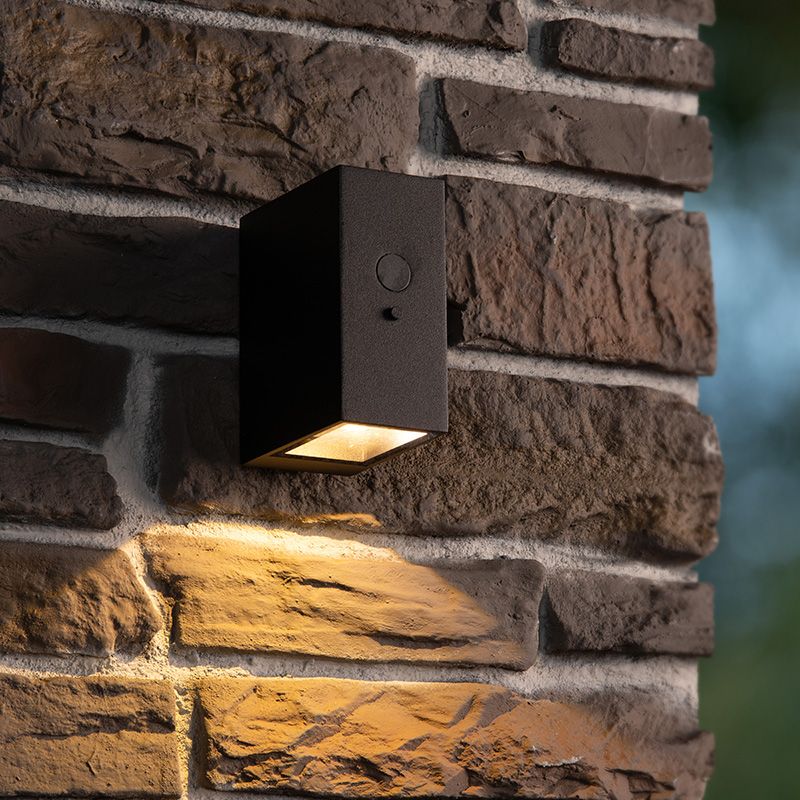 Fekete alumínium napelemes kültéri fali lámpa, Bolton, 1 W, 3000 K LED, IP54