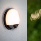 Fekete műanyag fürdőszoba fali lámpa, Hups Ir, 10 W, 3000 K LED, IP54