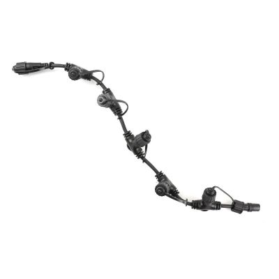 0,5 m-es fekete elosztókábel, 5 kimenettel